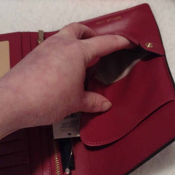 SOLD on MERCARI NWT Michael Kors Bedford Legacy - Picture 6 of 14